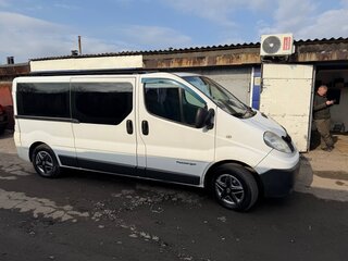 2007 Renault Trafic II Рестайлинг, белый, 1300000 рублей, вид 2