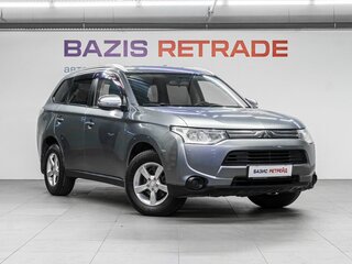 2013 Mitsubishi Outlander III, серый, 1045000 рублей, вид 3
