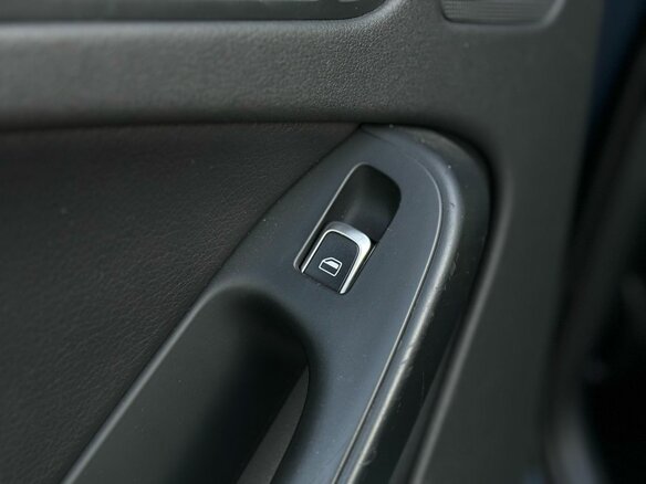 2015 Audi A4 IV (B8) Рестайлинг, синий, 1529000 рублей - вид 20