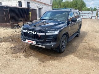 2022 Toyota Land Cruiser 300 Series, чёрный, 10000000 рублей, вид 1