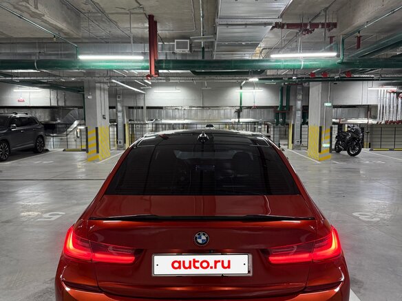 2019 BMW 3 серии 330i xDrive VII (G2x), красный, 3055000 рублей - вид 5
