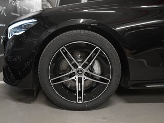 2026 Mercedes-Benz E-Класс 300 VI (W214, S214), чёрный, 9760000 рублей, вид 5
