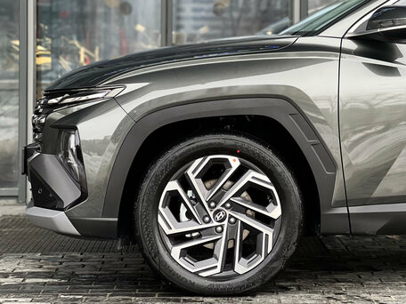 2026 Hyundai Tucson IV Рестайлинг, серый, 4250000 рублей, вид 5