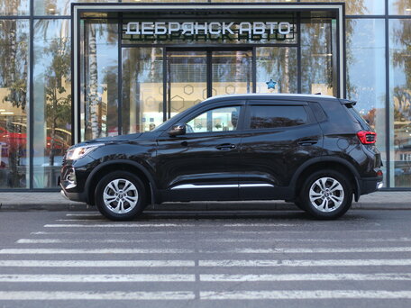 2024 Chery Tiggo 4 Pro I Рестайлинг, чёрный, 1590000 рублей, вид 2