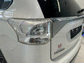 2014 Mitsubishi Outlander III Рестайлинг, белый, 1570000 рублей - вид 9