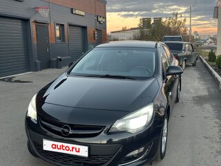 2013 Opel Astra J Рестайлинг, чёрный, 728000 рублей, вид 1