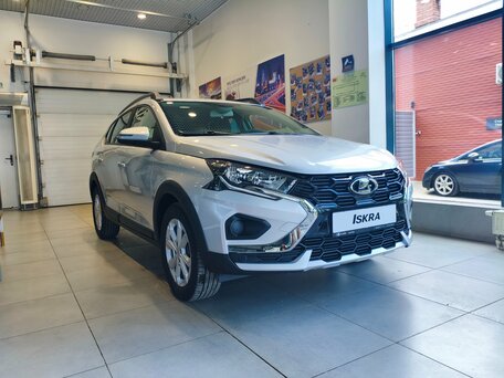 2026 Lada (ВАЗ) Iskra SW Cross, серебристый, 1677000 рублей, вид 3