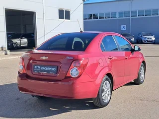 2014 Chevrolet Aveo II, красный, 560000 рублей, вид 5