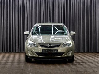 2011 Opel Astra J, бежевый, 695000 рублей, вид 2