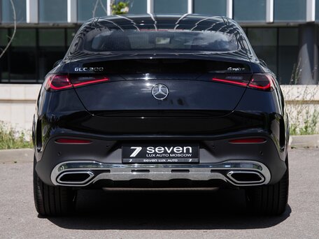 2026 Mercedes-Benz GLC Coupe 300 II (C254), чёрный, 9650000 рублей, вид 5