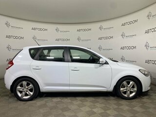 2011 Kia Ceed I Рестайлинг, белый, 794700 рублей, вид 4