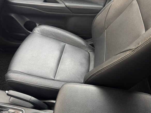 2016 Mitsubishi Outlander III Рестайлинг 2, белый, 2100000 рублей - вид 38