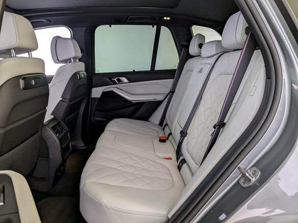 2025 BMW X5 40d IV (G05/G18) Рестайлинг, чёрный, 13695000 рублей - вид 11