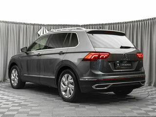 2020 Volkswagen Tiguan II Рестайлинг, серый, 3590000 рублей, вид 4