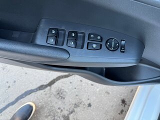 2021 Hyundai Solaris II Рестайлинг, белый, 1250000 рублей, вид 5