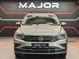 2021 Volkswagen Tiguan II Рестайлинг, серый, 2655000 рублей, вид 2