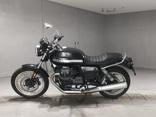 2023 Moto Guzzi V 7, чёрный, 839000 рублей, вид 2