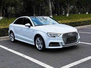 2020 Audi A3 III (8V) Рестайлинг, белый, 1400000 рублей, вид 1