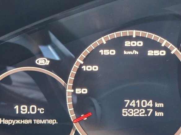 2020 Porsche Cayenne III, серый, 8300000 рублей - вид 11
