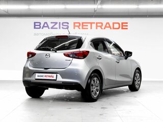 2021 Mazda 2 III (DJ) Рестайлинг, серый, 1429000 рублей, вид 5