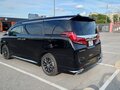 2020 Toyota Alphard III Рестайлинг, чёрный, 4470000 рублей - вид 7