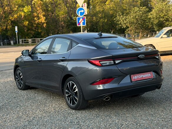 2023 JAC J7 I, серый, 1150000 рублей - вид 6