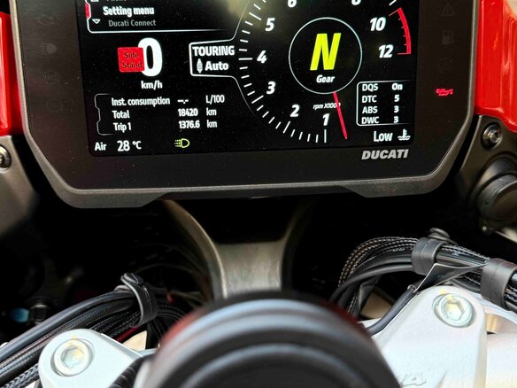 2022 Ducati Multistrada V4, красный, 2300000 рублей - вид 8