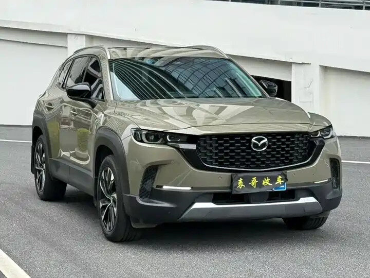 Открыть фотографии: Mazda CX-50