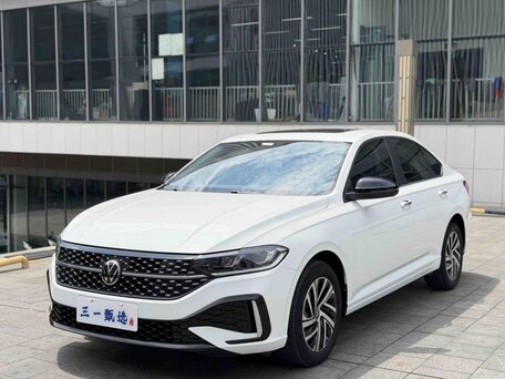 2023 Volkswagen Lavida III Рестайлинг, белый, 1559052 рублей, вид 3