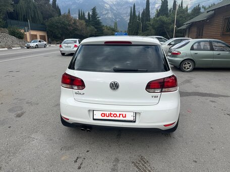 2011 Volkswagen Golf VI, белый, 730000 рублей, вид 4