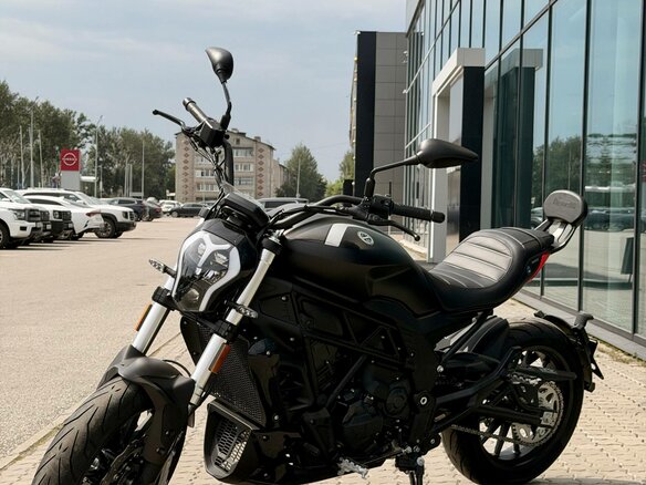 2026 Benelli 502 C, чёрный, 639000 рублей - вид 4