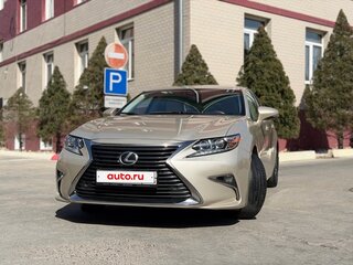 2016 Lexus ES 250 VI Рестайлинг, золотистый, 4550000 рублей, вид 3
