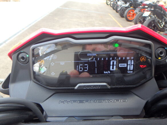 2024 Ducati Hypermotard, красный, 1350000 рублей - вид 15