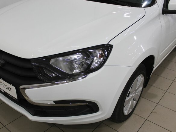2023 Lada (ВАЗ) Granta I Рестайлинг, белый, 830000 рублей - вид 3