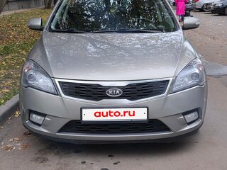 2012 Kia Ceed I Рестайлинг, серый, 750000 рублей, вид 3