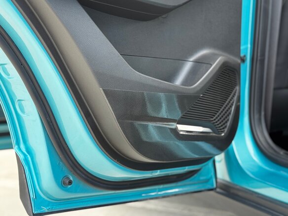 2023 Geely Coolray (Binyue Cool) I Рестайлинг, голубой, 1800000 рублей - вид 17