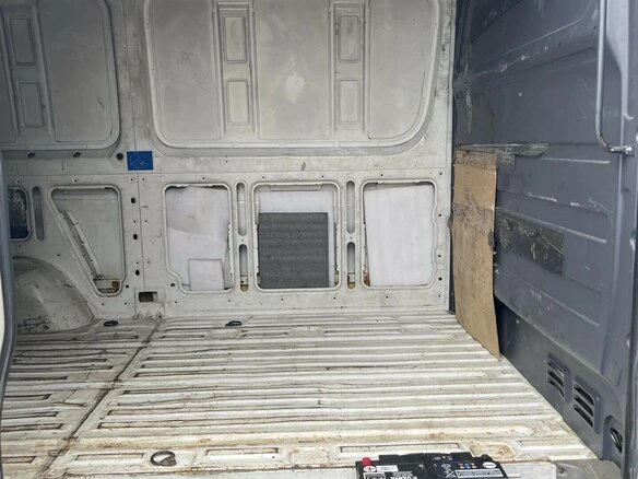 2013 Volkswagen Crafter, белый, 800000 рублей - вид 6