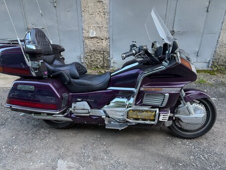 1996 Honda GL 1500 Gold Wing, пурпурный, 450000 рублей, вид 2