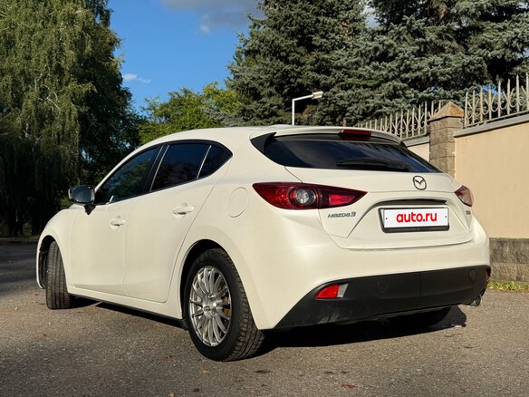 2015 Mazda 3 III (BM), белый, 1499000 рублей - вид 5