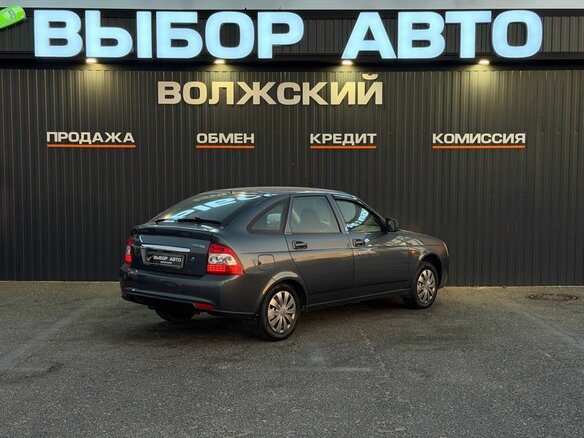 2015 Lada (ВАЗ) Priora I Рестайлинг, серый, 540000 рублей - вид 1