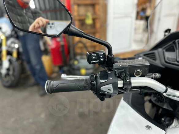 2015 Honda VFR 800X (Crossrunner), белый, 890000 рублей - вид 28