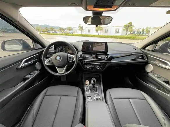 2023 BMW 1 серии 120i III (F52) Рестайлинг, белый, 1600999 рублей - вид 8