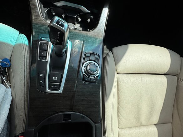 2015 BMW X3 20d xDrive II (F25) Рестайлинг, белый, 1750000 рублей - вид 15