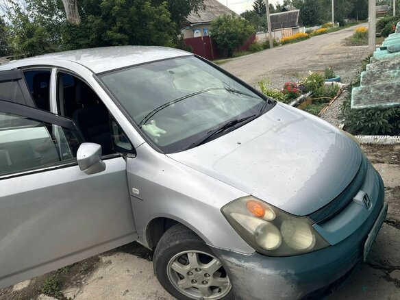 2003 Honda Stream I Рестайлинг, серый, 350000 рублей - вид 5