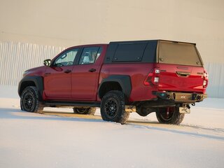 2023 Toyota Hilux VIII Рестайлинг 2, красный, 7240000 рублей, вид 2