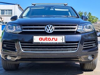 2011 Volkswagen Touareg II, чёрный, 2105000 рублей, вид 1