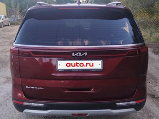 2022 Kia Carnival IV, красный, 3970000 рублей, вид 5