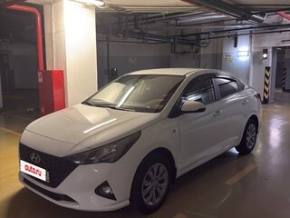 2021 Hyundai Solaris II Рестайлинг, белый, 1500000 рублей, вид 3