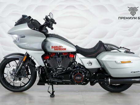2025 Harley-Davidson CVO Road Glide ST, серебристый, 5449000 рублей, вид 2