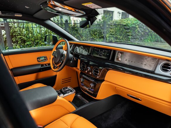 2024 Rolls-Royce Phantom Long Extended VIII, чёрный, 90510300 рублей - вид 20